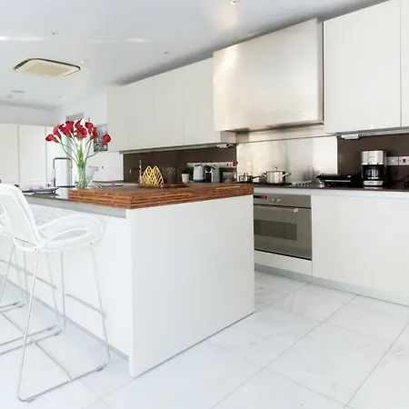 Katerina House *