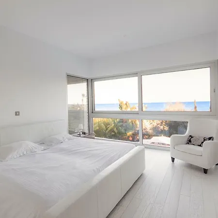 Katerina House